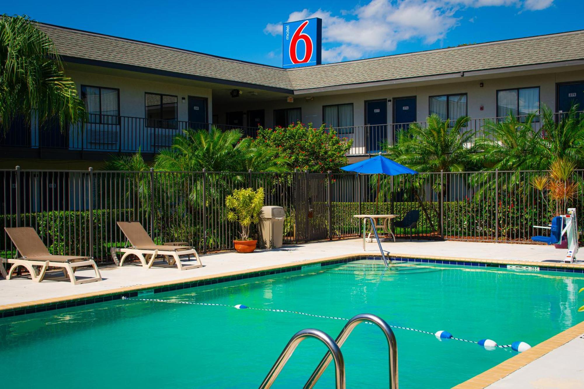 Motel 6-Lantana West Palm Beach, Fl Dış mekan fotoğraf
